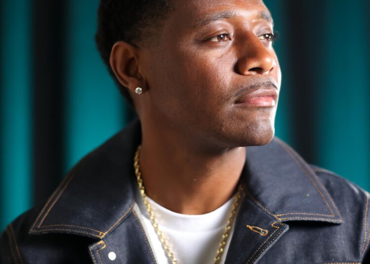 'Keep it Kountry': como Kountry Wayne se recusou a mudar de código e se tornou a voz mais autêntica da comédia