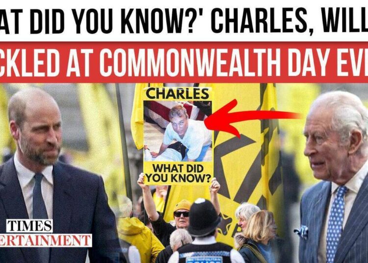 King Charles & Royals 'vaiados' no serviço do Commonwealth Day enquanto o escândalo de Andrew desencadeia protestos