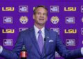 Lane Kiffin e Theo Von participam do desfile de São Patrício | Entretenimento/Vida