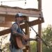Long Step Ranch adiciona palco ao ar livre e pista de dança para eventos musicais