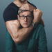 Medo e ódio na 'manosfera' – por que todos com filhos na vida precisam assistir ao documentário de Louis Theroux