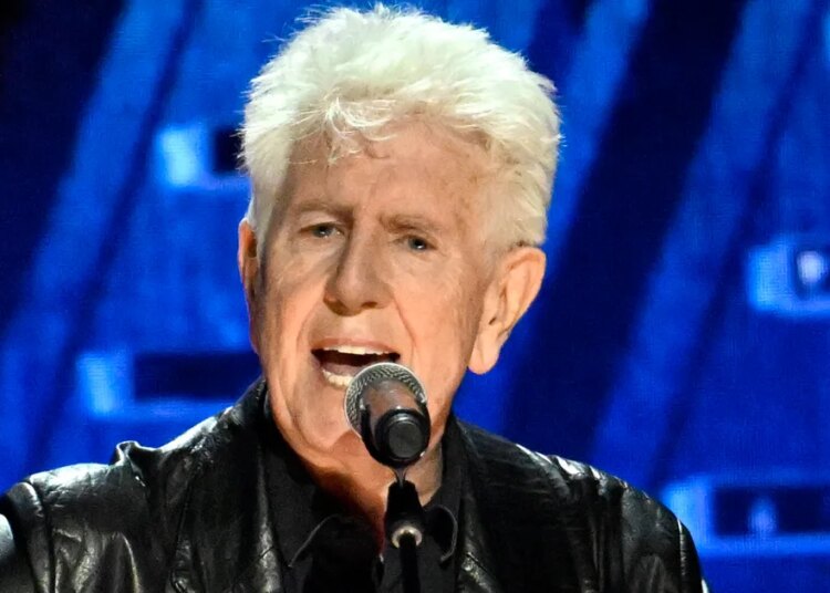 Membro do Hall da Fama do Rock coloca Trump 'covarde' em ataque por causa da guerra no Irã