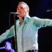 Morrissey cancela show porque a falta de sono o deixou 'catatônico'