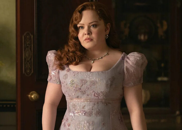 Nicole Coughlan, de “Bridgerton”, ‘não tem interesse’ na positividade corporal: ‘Na verdade, não me importo’