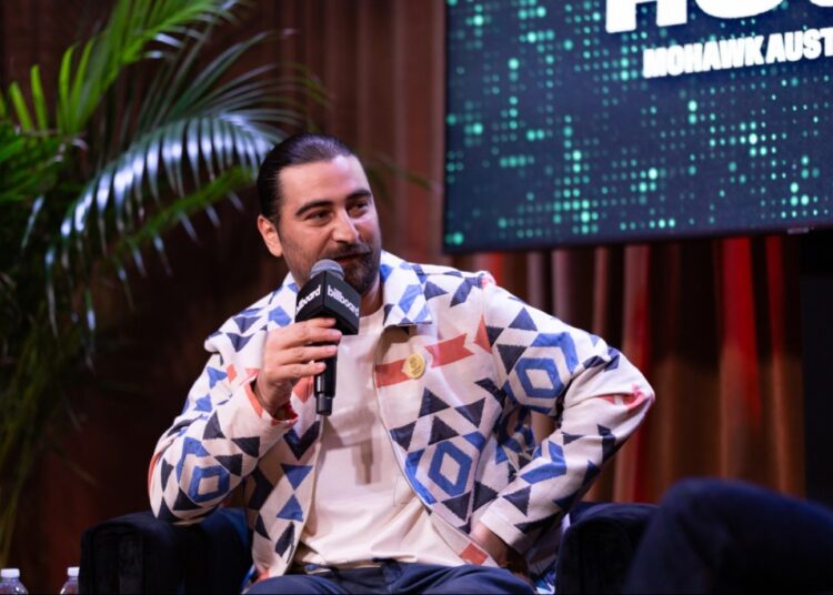 Noah Kahan fala sobre novo documentário na Billboard House @ SXSW