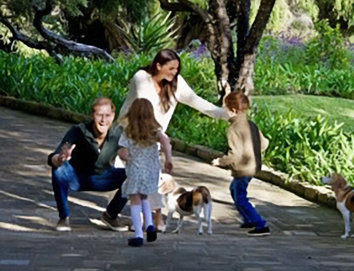 O Príncipe Harry 'espera que o Rei Charles convide Meghan e seus filhos para Sandringham neste verão para passar um tempo com a família'