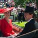 O dia 'estranho' de Kate e Beatrice no Royal Ascot: proibição do palácio às irmãs York segue 'momento tenso' entre as duas princesas durante passeio de carruagem