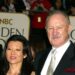 O local de descanso solitário de Gene Hackman e sua esposa Betsy Arakawa enquanto a família luta por sua fortuna