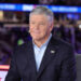 O novo podcast de Sean Hannity o tira das plataformas Fox Pay para experimentar conversas com celebridades