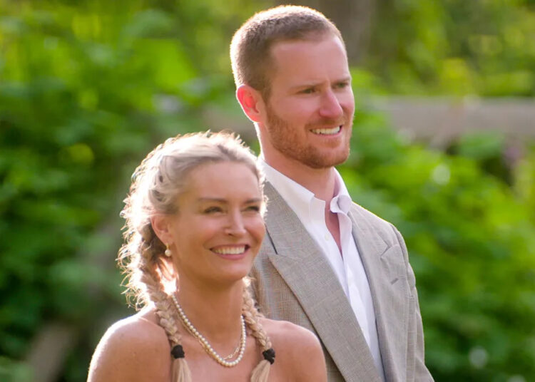 O novo reality show da Netflix, 'Age of Attraction', é 'Love Is Blind', com uma diferença de idade