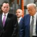 O presidente do Kennedy Center, Richard Grenell, sai e é substituído por Matt Floca