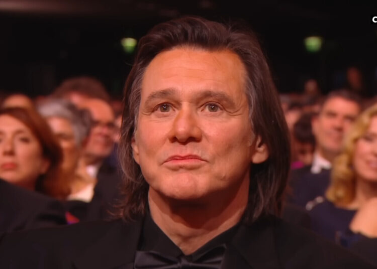 O publicitário de Jim Carrey finalmente aborda os rumores do clone