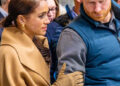 O rei Charles supostamente 'lavou as mãos' do príncipe Harry e Meghan Markle depois que eles anunciaram sua 'falsa viagem real' à Austrália