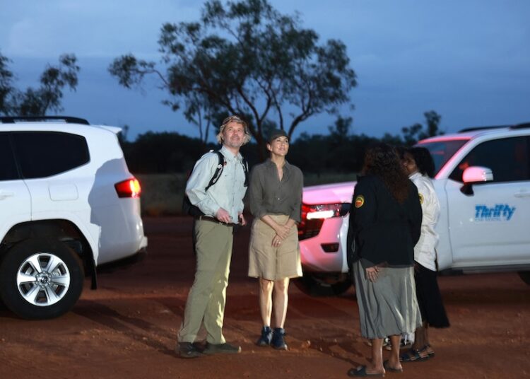 O segundo dia da visita real dinamarquesa começa no poço sagrado de Uluru, antes de Maria e Frederik seguirem para Canberra