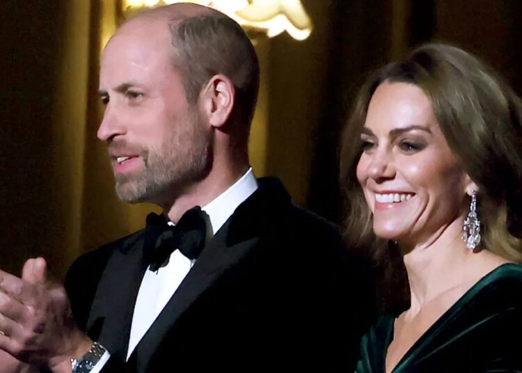 O vínculo do Príncipe William com a mãe de Kate Middleton, Carole, revelado | Galeria