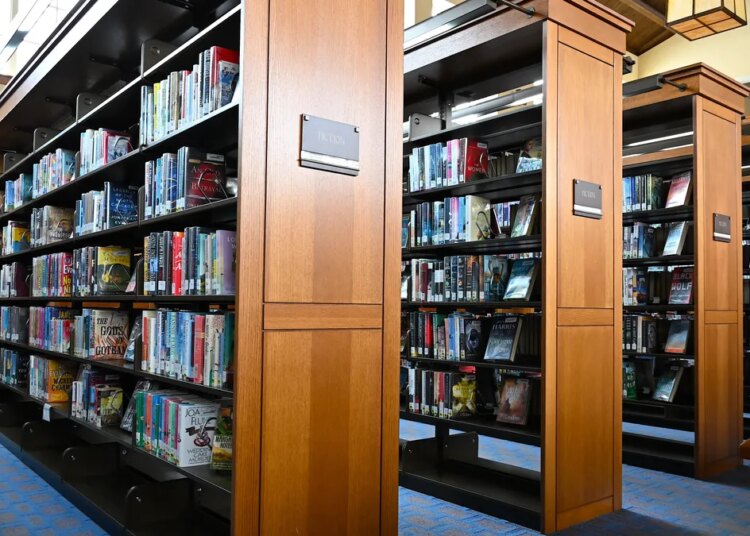 Os eventos de abril da biblioteca Charlevoix celebram poesia, música e muito mais