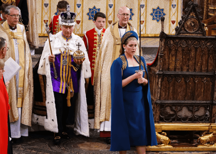 Penny Mordaunt 'roubou a cena' do Rei Charles e da Rainha Camilla na coroação, brinca membro da Família Real