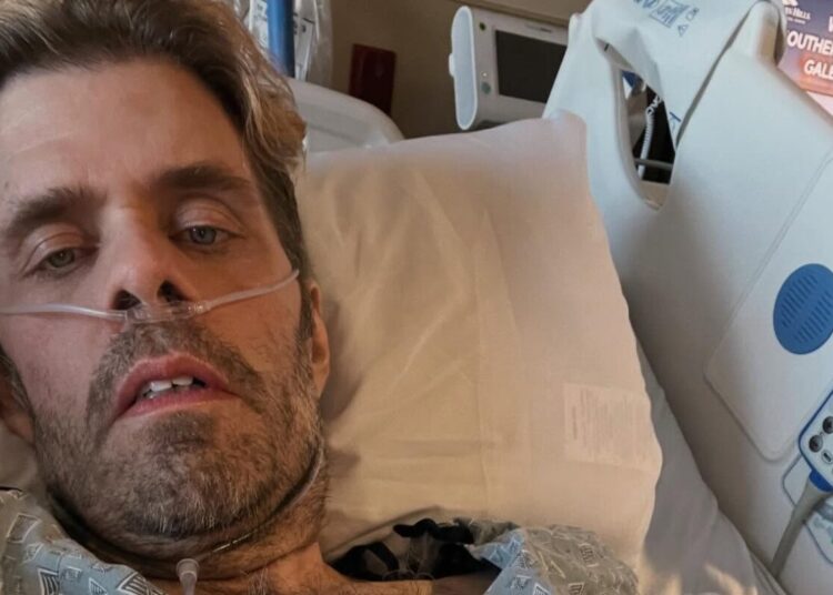Perez Hilton revela susto de saúde em fotos de hospitais: o que aconteceu?