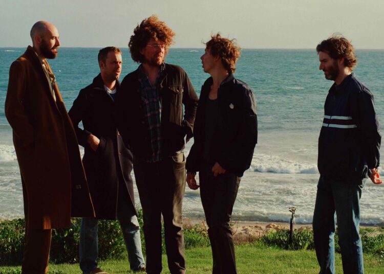 Pond lança novo single intrigante 'Terrestrials' e anuncia novos shows ao vivo nos EUA com Djo