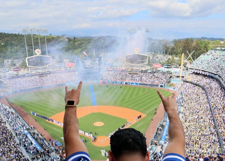 Por que a Netflix está transformando a noite de abertura da MLB em um grande evento