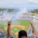 Por que a Netflix está transformando a noite de abertura da MLB em um grande evento