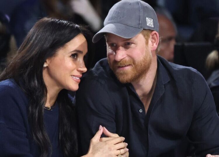 Príncipe Harry e Meghan são ‘desastres ambulantes’, criticam especialistas | Real | Notícias