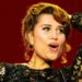 Raye lança seu novo álbum, This Music May Contain Hope