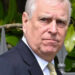 Royal Butler fala sobre o comportamento ‘dirigido’ do ex-príncipe Andrew depois que foi revelado que a rainha Elizabeth o ‘satisfez’ enquanto crescia