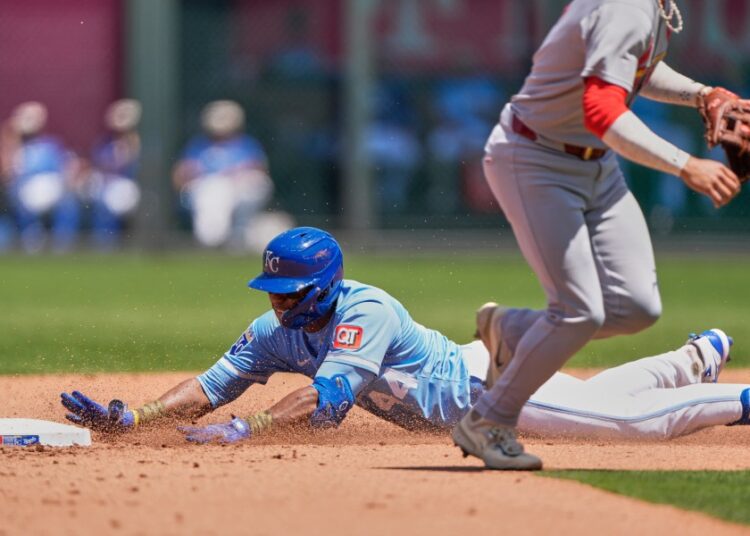 Royals OF Dairon Blanco reivindicados pelos Texas Rangers após acordo com Starling Marte