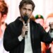 Ryan Gosling comemora aniversário de Eva Mendes no 'The Tonight Show'
