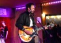 Shakey Graves faz show gratuito no Sagebrush antes do novo álbum