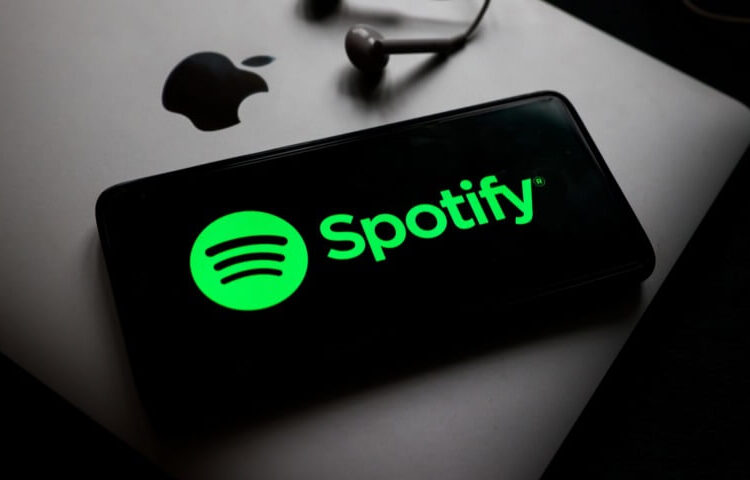 Sony diz que teve que destruir 135 mil músicas deepfake e continua aumentando