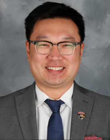 Spurs Sports & Entertainment contrata James Suh como CFO.