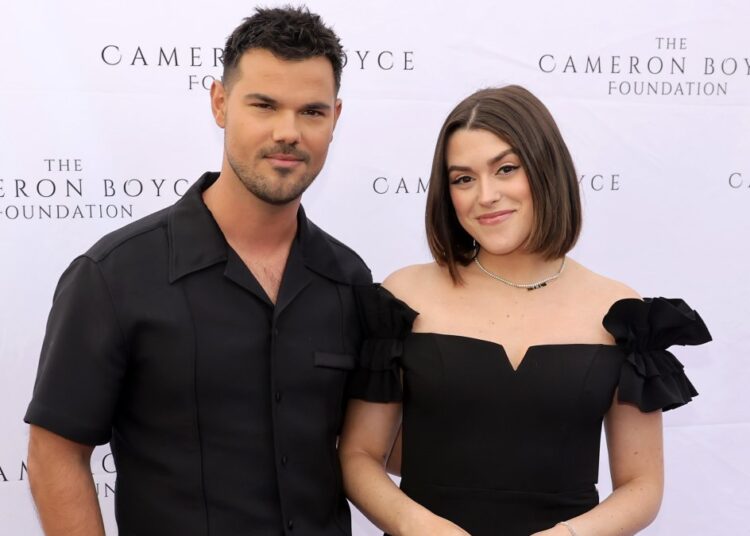 Taylor Lautner e esposa Tay esperando primeiro filho – NBC 6 South Florida