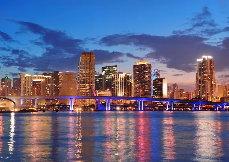 Um novo concurso para criar uma música para Miami