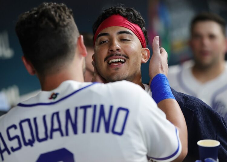Vamos fazer uma celebração do home run do Royals com tema de Kansas City