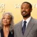 Veja Michael B. Jordan homenagear sua mãe no Actor Awards
