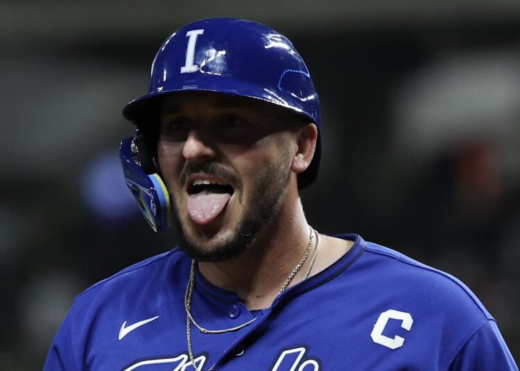 Vinnie Pasquantino, do Royals, faz história no WBC com jogo de 3 home run vs. México