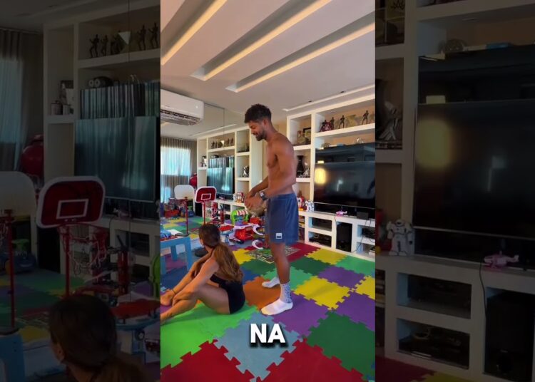 Viviane Araújo e marido parecem crianças. #famosos #celebridades #fofocas