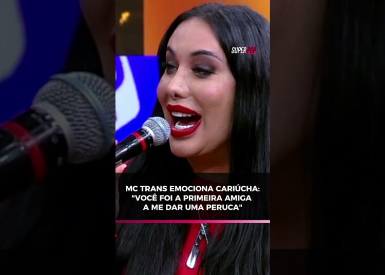 MC Trans emociona ao falar de amizade com Cariúcha: “Voce foi a primeira amiga a me dar uma peruca”