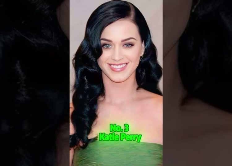 Four delusional pop stars who refuse to accept they are completely washed up#foryou  #celebrity