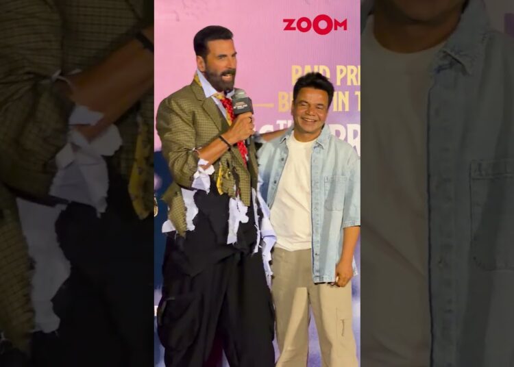 Akshay Kumar unveils the star-studded cast at the GRAND trailer launch of ‘Bhooth Bangla’ | #shorts