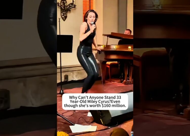 Why Can’t Anyone Stand 33Yeár-Old Miley Cyrus?Eventhough she’s worth’$160 million.