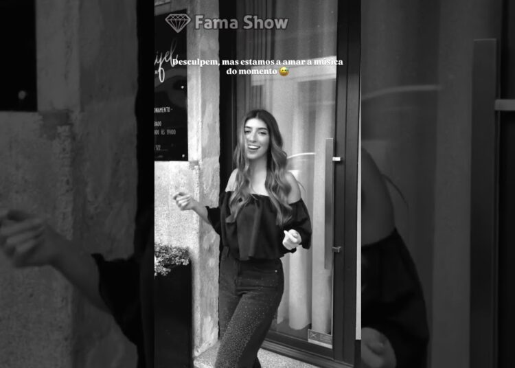 Ariana da Casa dos Segredos a dançar a música que parodia o triângulo amoroso com Eva e Diogo