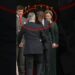 Los NERVIOS del PRÍNCIPE VICENTE al SALUDAR a su padrino FELIPE VI