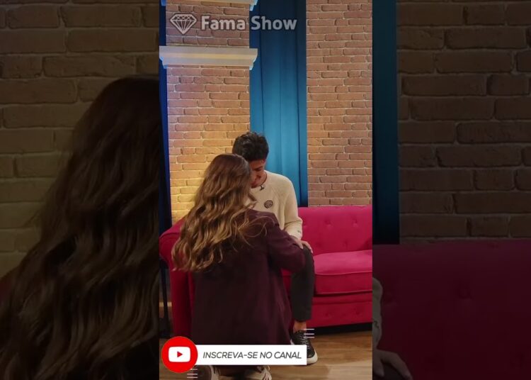 Ariana pede Diogo em namoro! | Fama Show
