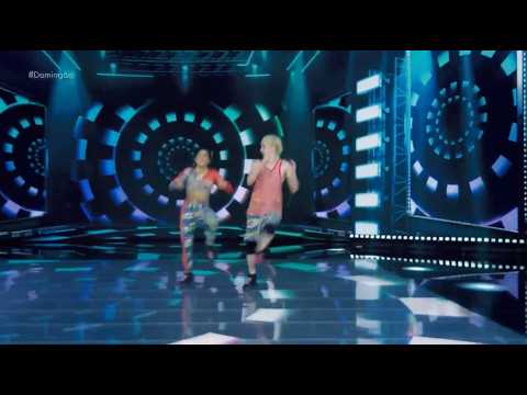 Finalista do BBB26, Juliano Floss dança funk na dança dos famosos | Domingão com Huck