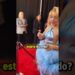 Ela fez estrelas assinarem a lente! #curiosidades #sabrinacarpenter #noticias #brazil