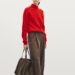 A bolsa de Pilates de couro marrom de Hailey Bieber é totalmente acessível