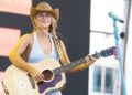 A estrela country Ashley Cooke fala sobre condição de saúde 'assustadora' – Celebrity News – Entretenimento